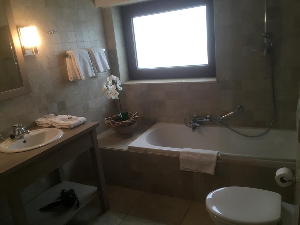 Hotel Atlas บรูจส์ ภายนอก รูปภาพ