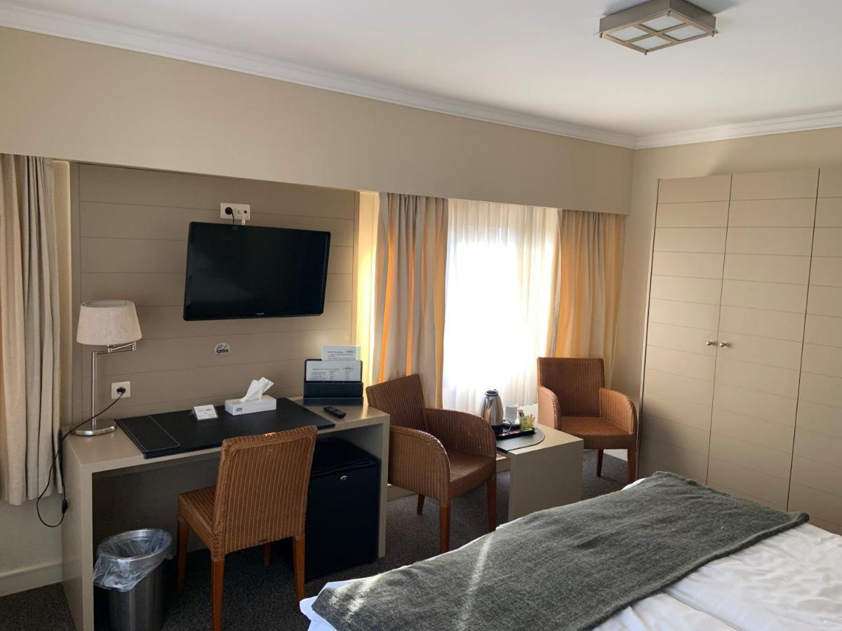 Hotel Atlas บรูจส์ ภายนอก รูปภาพ