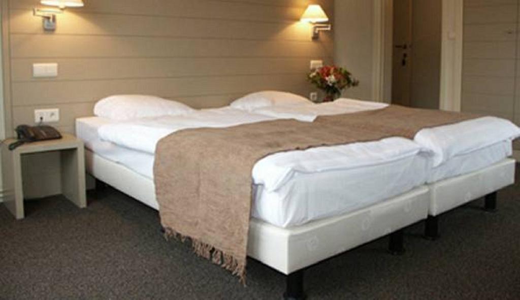Hotel Atlas บรูจส์ ภายนอก รูปภาพ